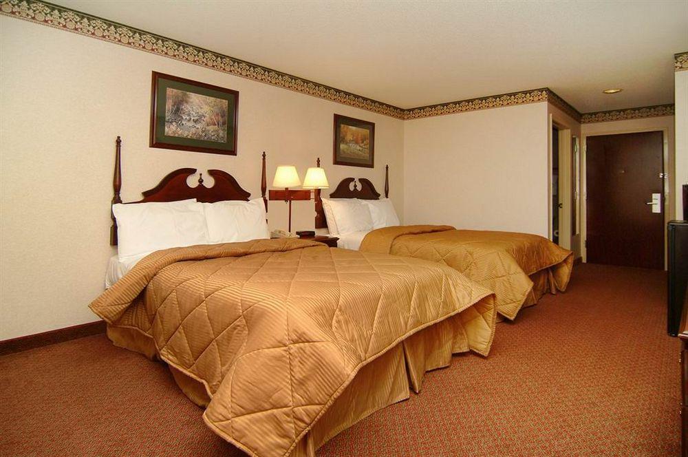 Quality Inn & Suites Pine Bluff Zewnętrze zdjęcie