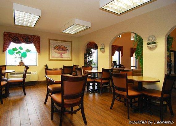 Quality Inn & Suites Pine Bluff Restauracja zdjęcie