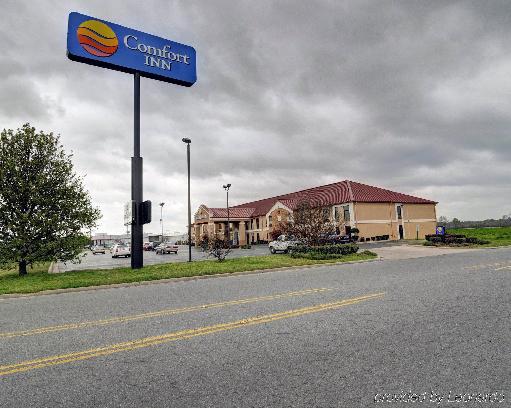 Quality Inn & Suites Pine Bluff Zewnętrze zdjęcie
