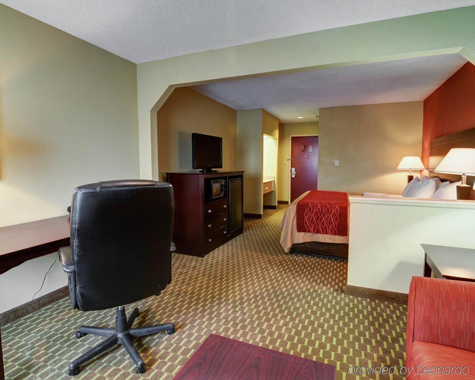 Quality Inn & Suites Pine Bluff Zewnętrze zdjęcie